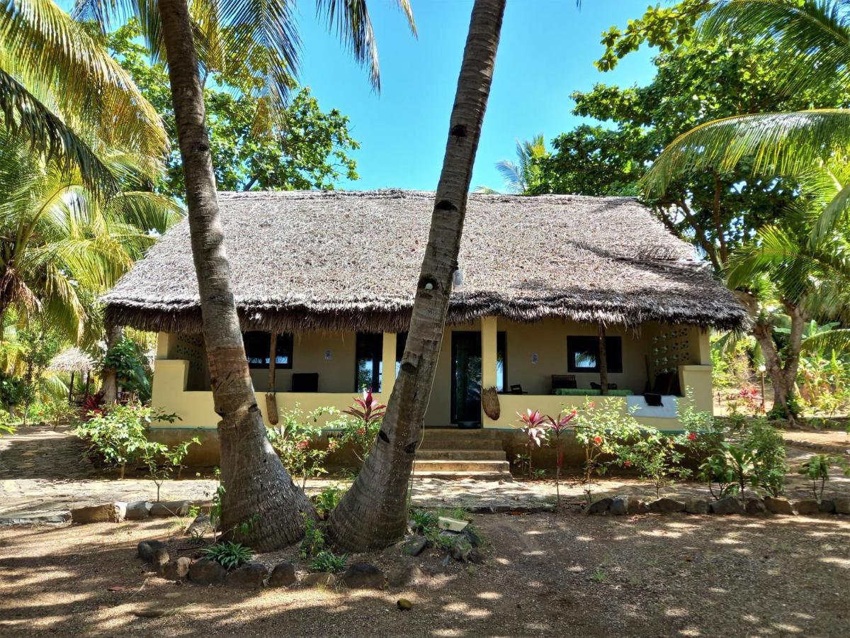 Moheli Laka Lodge Nioumachoua Exterior foto